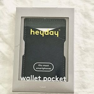 Wallet pocket